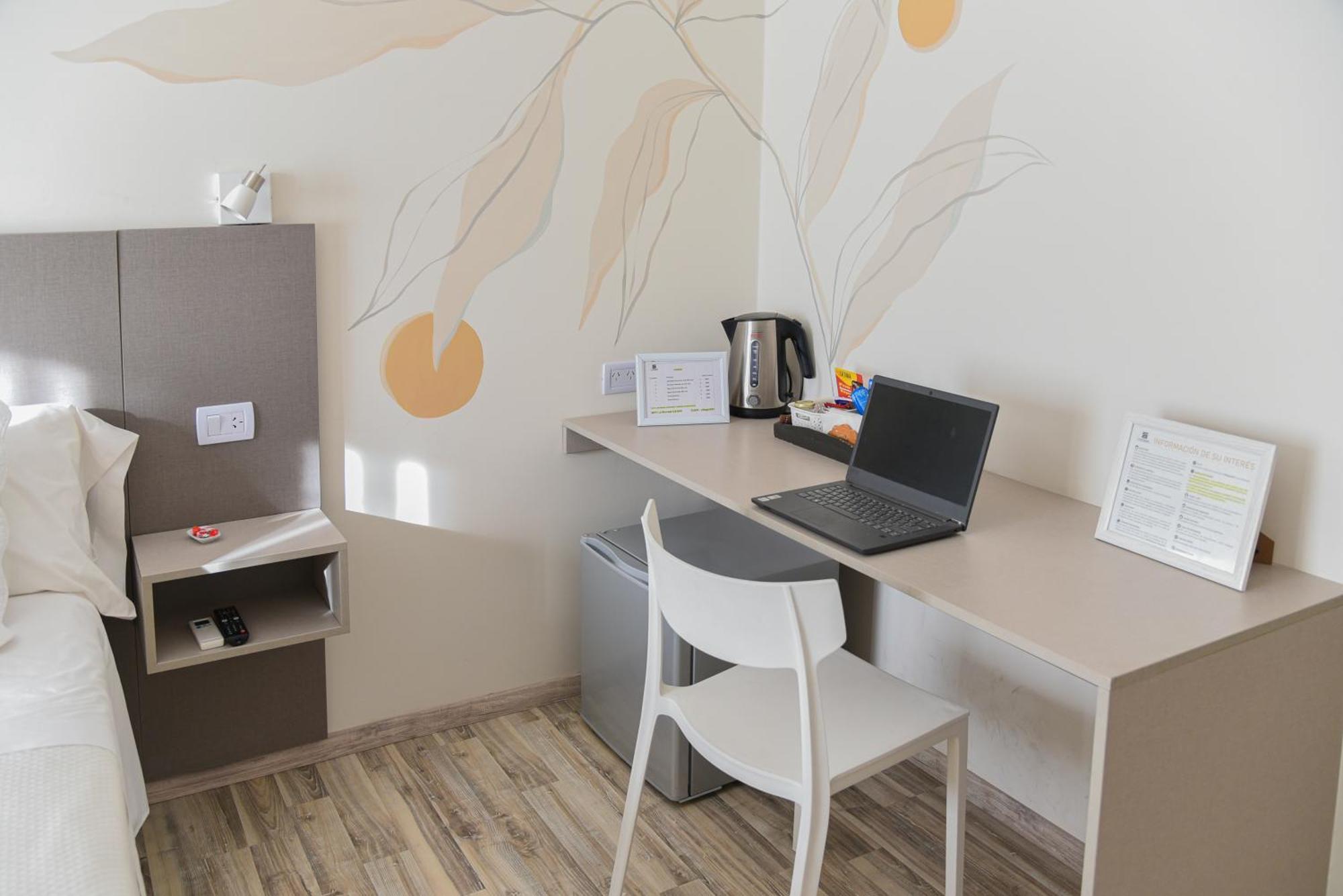 La Morada Petit Hotel Neuquén Dış mekan fotoğraf